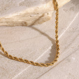 Collar Raphaela en Capas de Oro