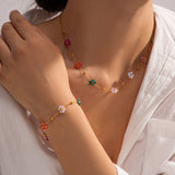 Collar Azalea Floral en Oro
